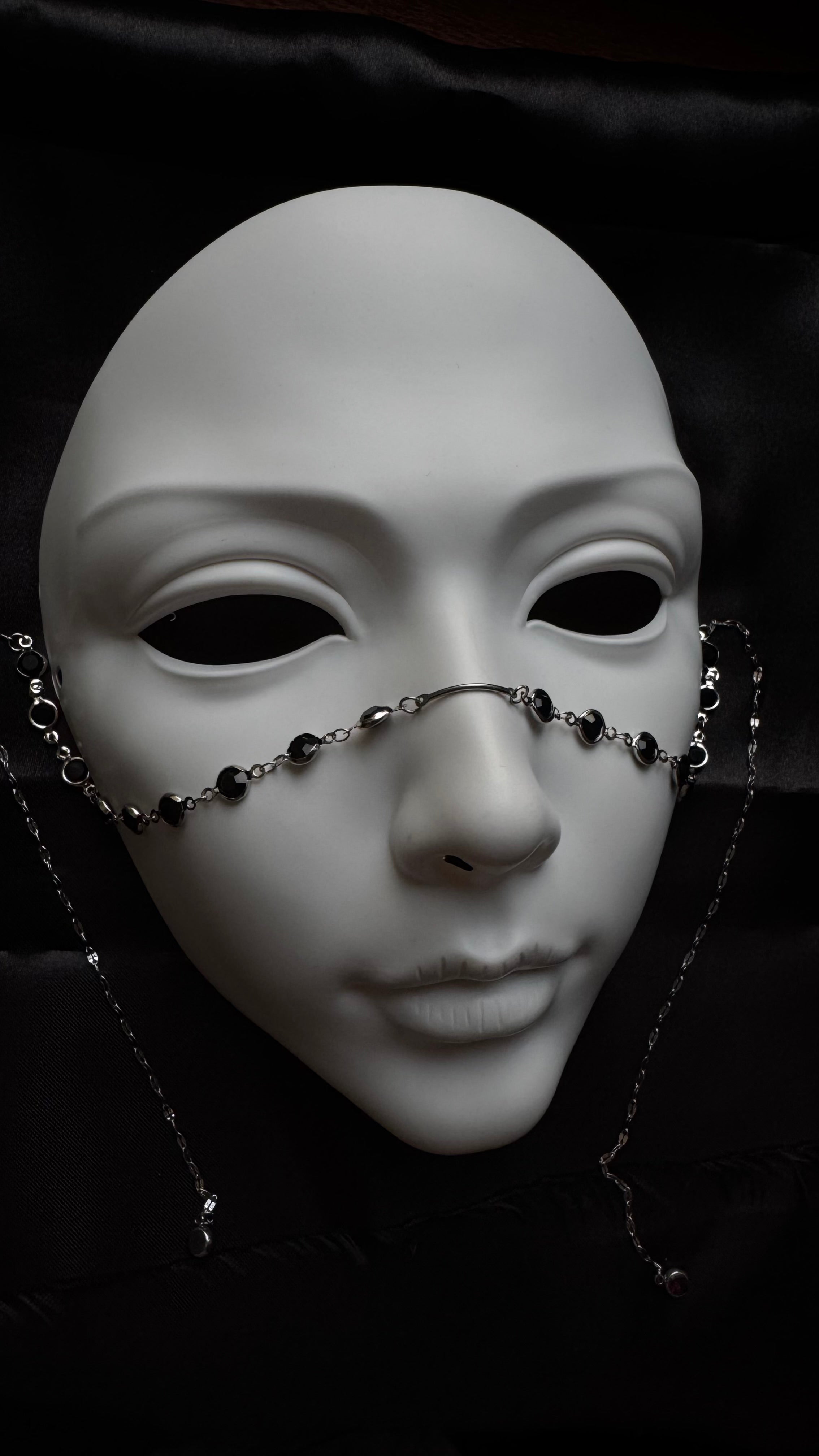 Silver Bead Chain Face Jewelry with Drop Earrings – Unisex